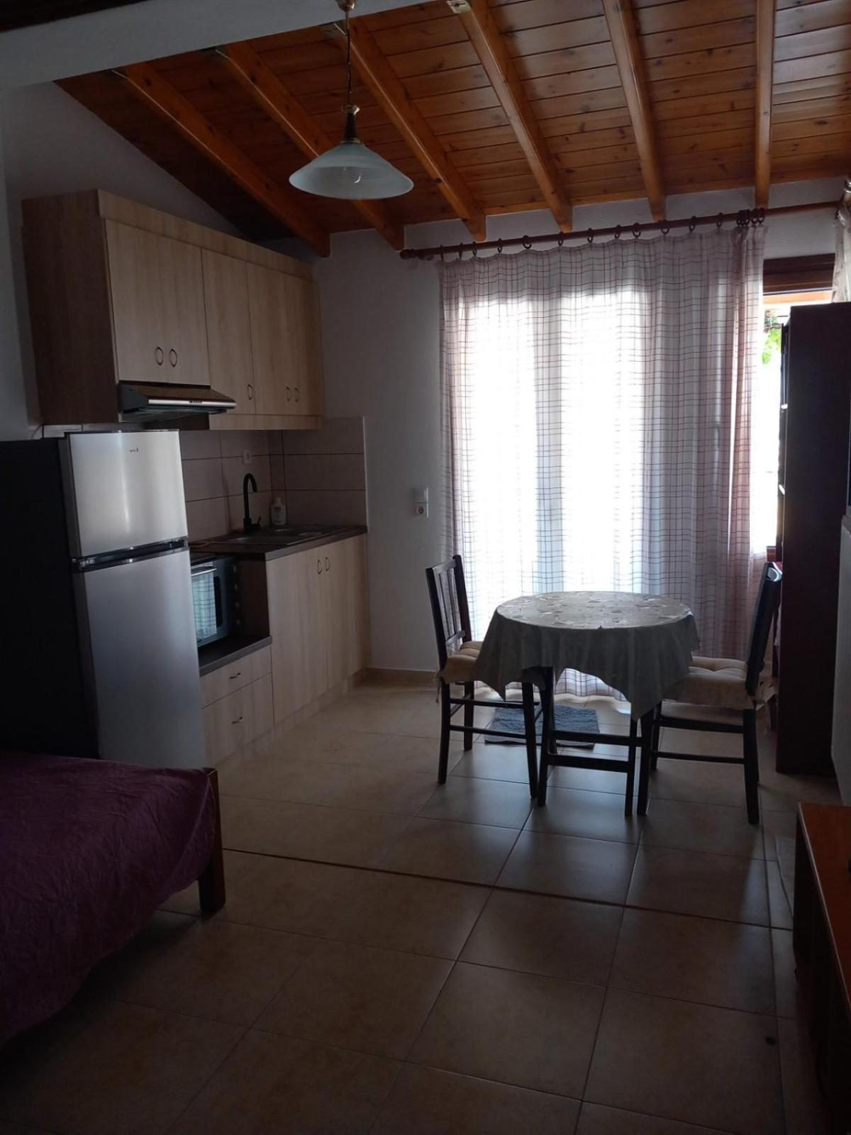 Katerinas Apartmens 斯基亚索斯镇 外观 照片