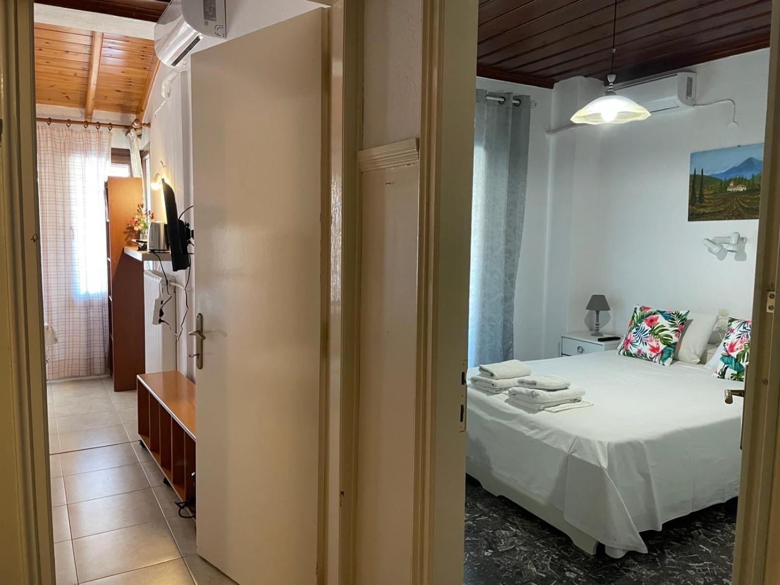 Katerinas Apartmens 斯基亚索斯镇 外观 照片