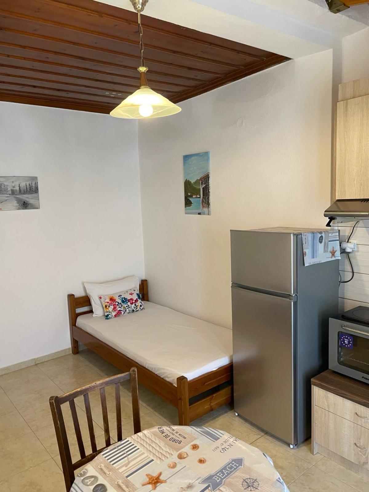 Katerinas Apartmens 斯基亚索斯镇 外观 照片