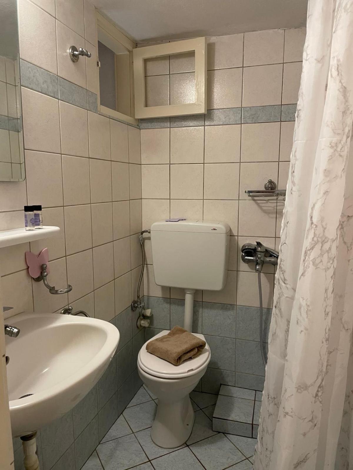 Katerinas Apartmens 斯基亚索斯镇 外观 照片
